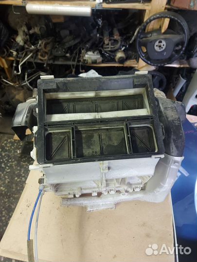 Корпус печки для Mitsubishi lancer 9