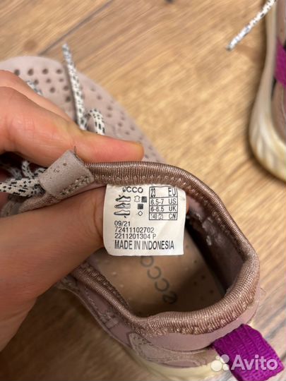 Кроссовки ecco 23