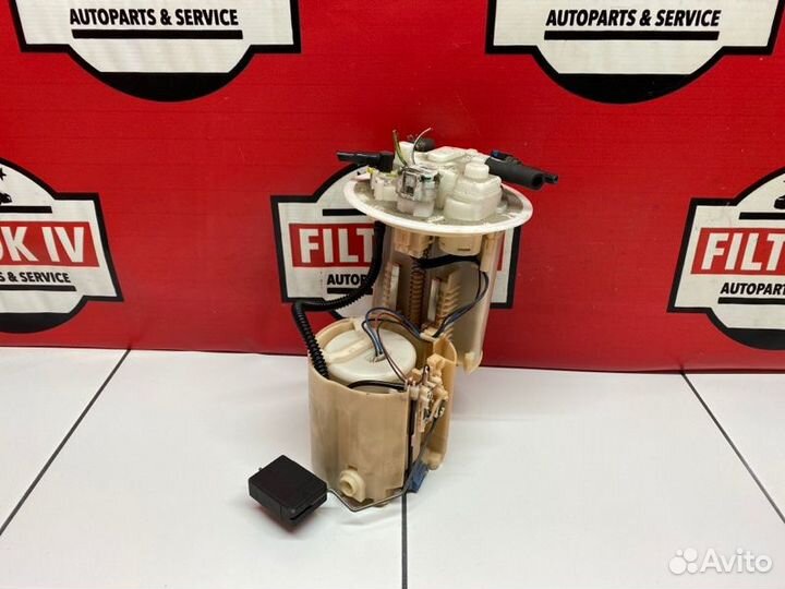 Насос топливный Toyota Corolla Rumion NZE151 1nzfe