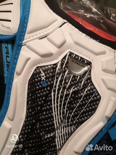 Хоккейный нагрудник True ax9 sr L