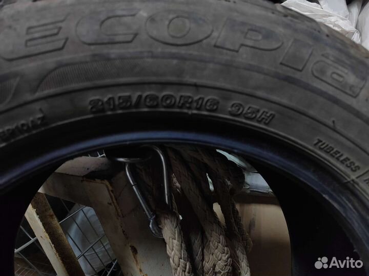 Bridgestone Ecopia EP100A 215/60 R16 85V