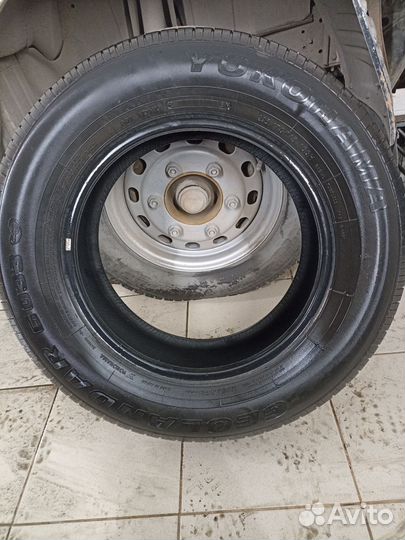 Yokohama Geolandar G033 215/70 R16