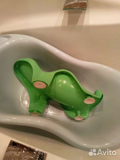 Ванночка для купания с горкой