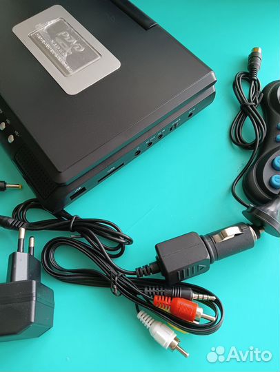 Портативный видеопроигрыватель