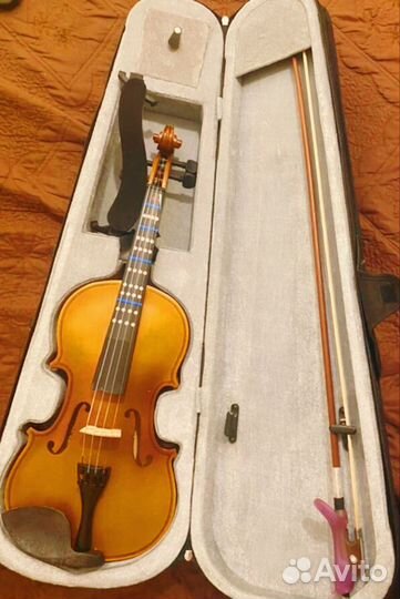 Скрипка акустическая