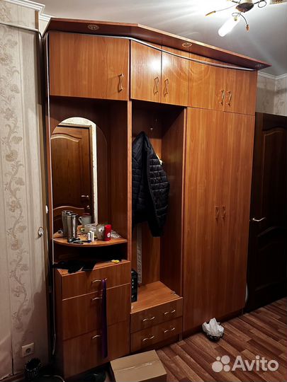 Шкаф мебель в прихожую