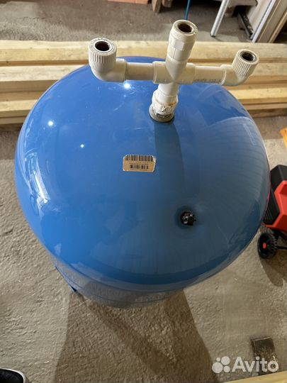 Гидроаккумулятор вертикальный 200 л