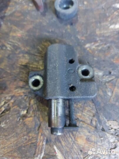 Натяжитель цепи грм Мазда 6 gh