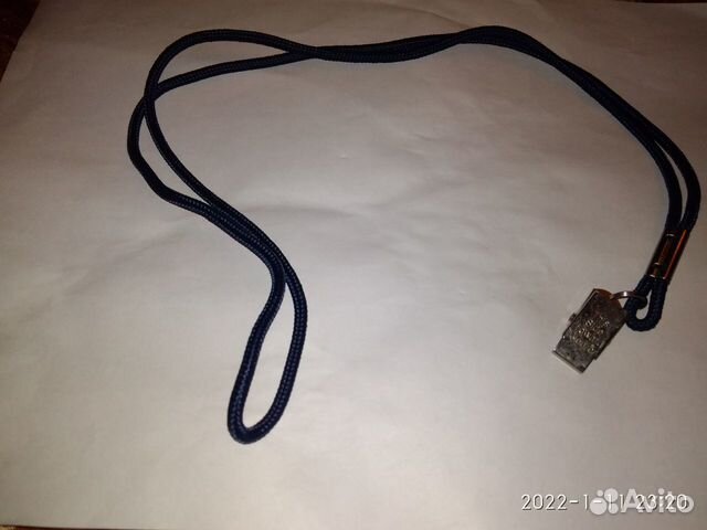 Шнурок для бэйджика