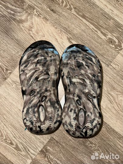 Adidas originals Yeezy Foam Runner