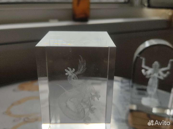 Кубы стеклянные с фигурой