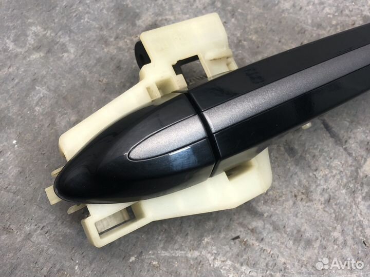 Зад Лев ручка Genesis 2