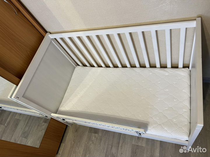 Детская кроватка IKEA сундвик