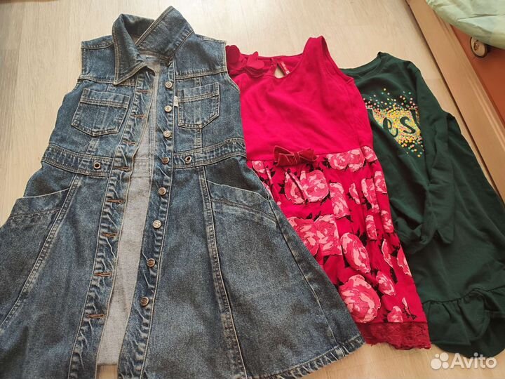 Одежда для девочек пакетом 128-134