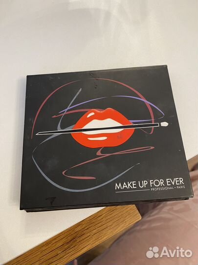 Палетка теней Make up for ever