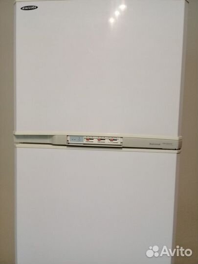 Холодильник National Япония