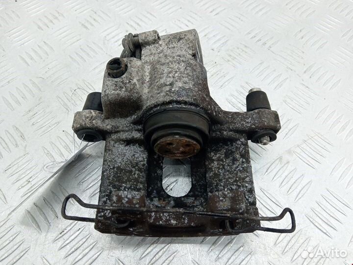 Суппорт задний правый для Renault Laguna 2