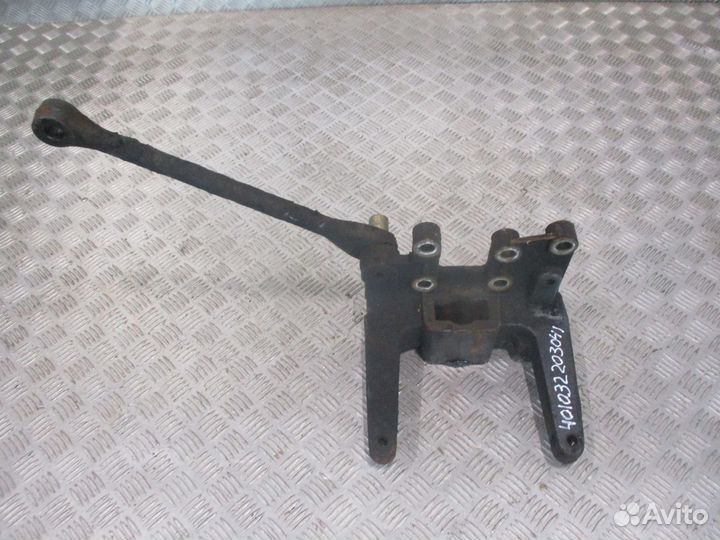 Кронштейн переднего бампера DAF 1744289