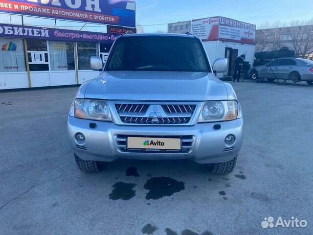 Mitsubishi Pajero 3.2 AT, 2004, 300 000 км