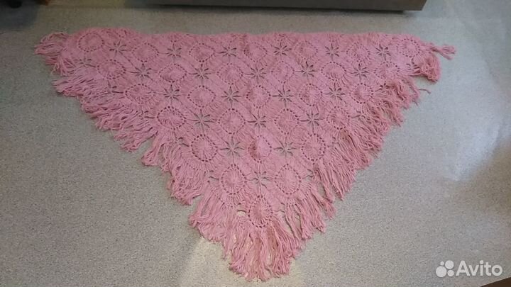 Пуховый платок новый