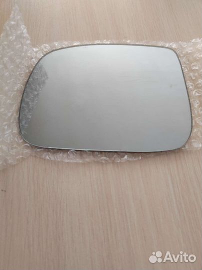 Зеркальный элемент левого зеркала