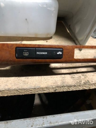 Кнопка обогрева заднего стекла Toyota Avensis T250