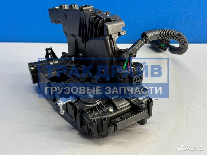 Замок двери левый с тросом Шакман Х6000