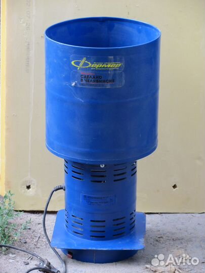 Измельчитель зерна Фермер изэ-25М