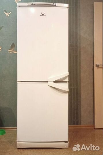 Холодильник В 165 Ш 59 Г 56