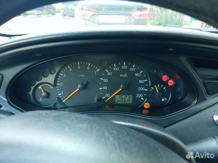 Ford Focus 1.6 МТ, 2002, 244 829 км