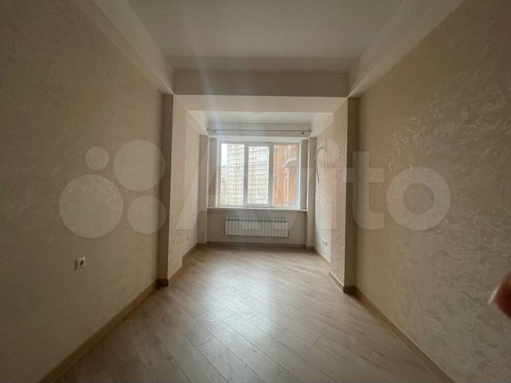 3-к. квартира, 100 м², 8/13 эт.