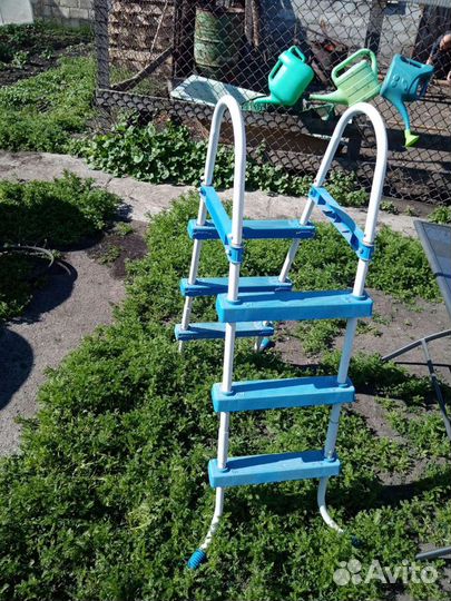 Лестница для каркасного бассейна бу