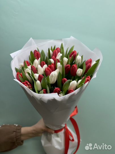 Тюльпаны с доставкой