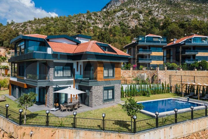 Дом 450 м² (Турция)