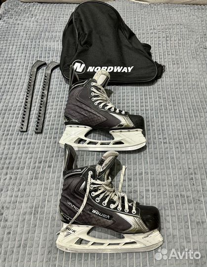 Хоккейные коньки Bauer X60LE