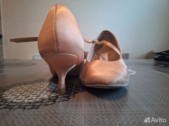 Туфли бальные стандарт 37