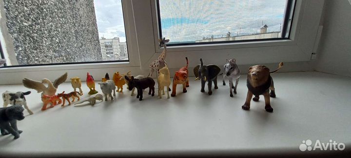 Набор фигурок животных