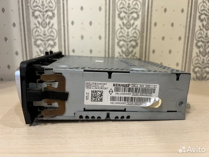 Магнитола рено меган- флюгенс