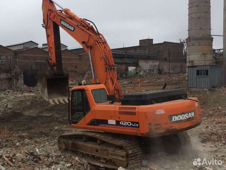 Гусеничный экскаватор DOOSAN Daewoo SOLAR 420LC-V, 2013