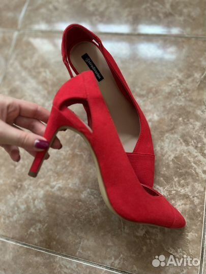 Туфли Stradivarius 37