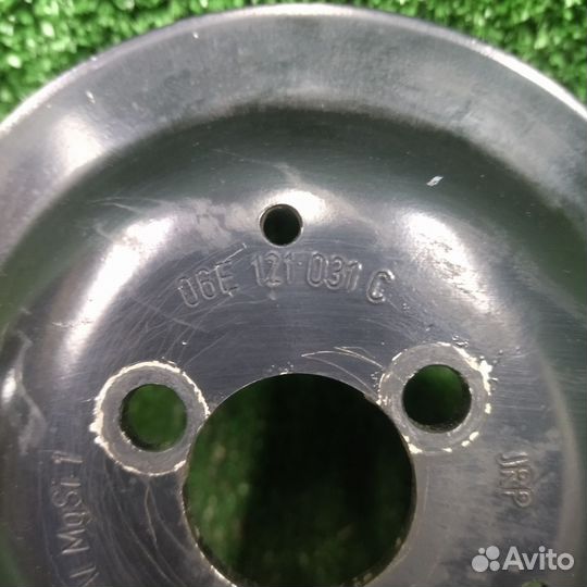 Шкив помпы VAG audi volkswagen