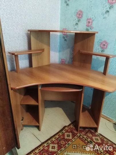 Компьютерный стол бу