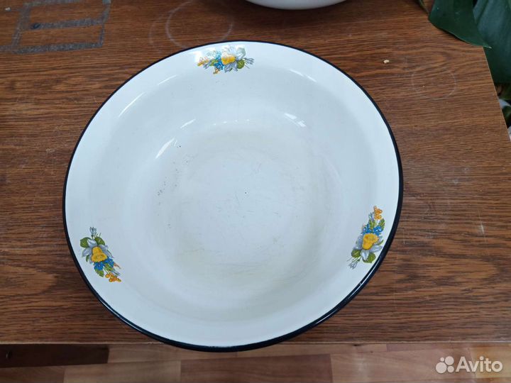 Блюдо эмалированное