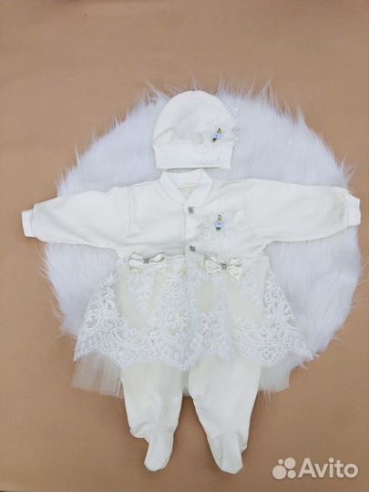 Конверт на выписку для девочки с костюмом