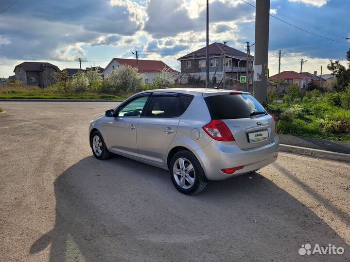Kia Ceed 1.6 МТ, 2011, 211 000 км