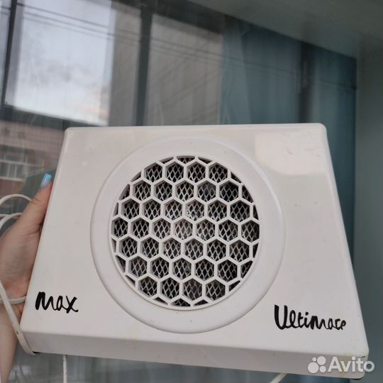 Пылесос для маникюра / вытяжка для маникюра торг