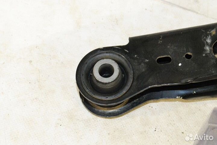 Рычаг задний Toyota Camry V70