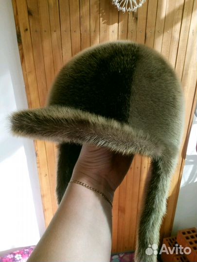 Шапка из нерпы(голубой)