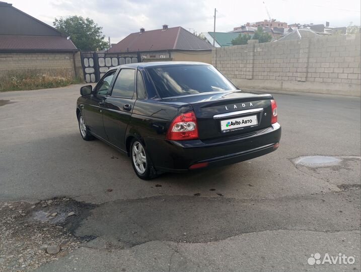 LADA Priora 1.6 МТ, 2011, 200 000 км