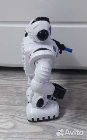 Игрушка робот